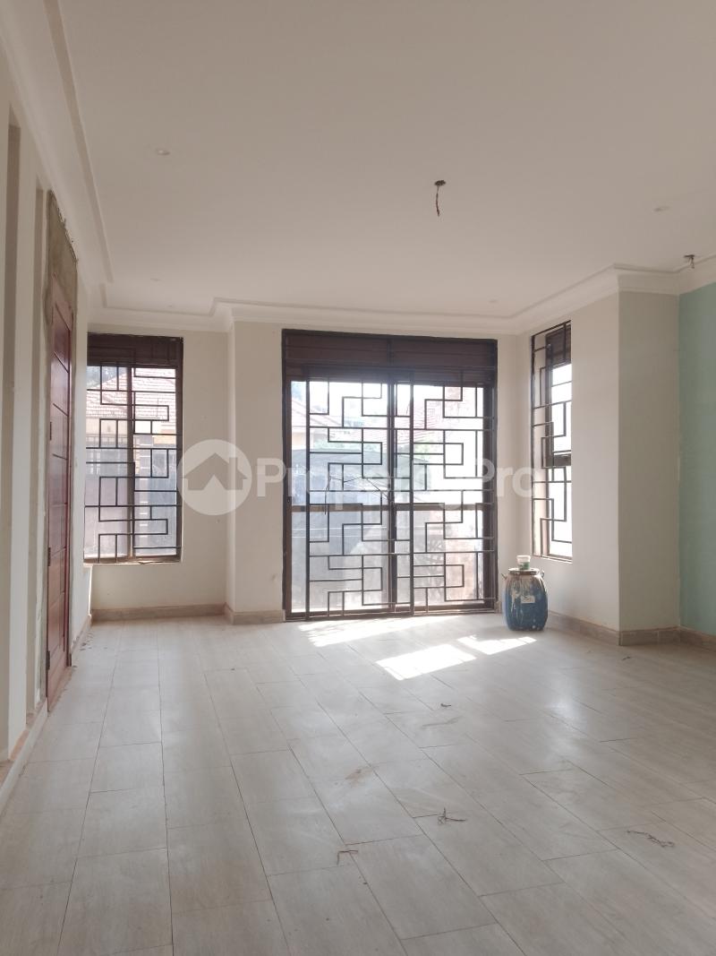 4 bedroom Apartment for sale Kira road  Kira Wakiso Central - 9
