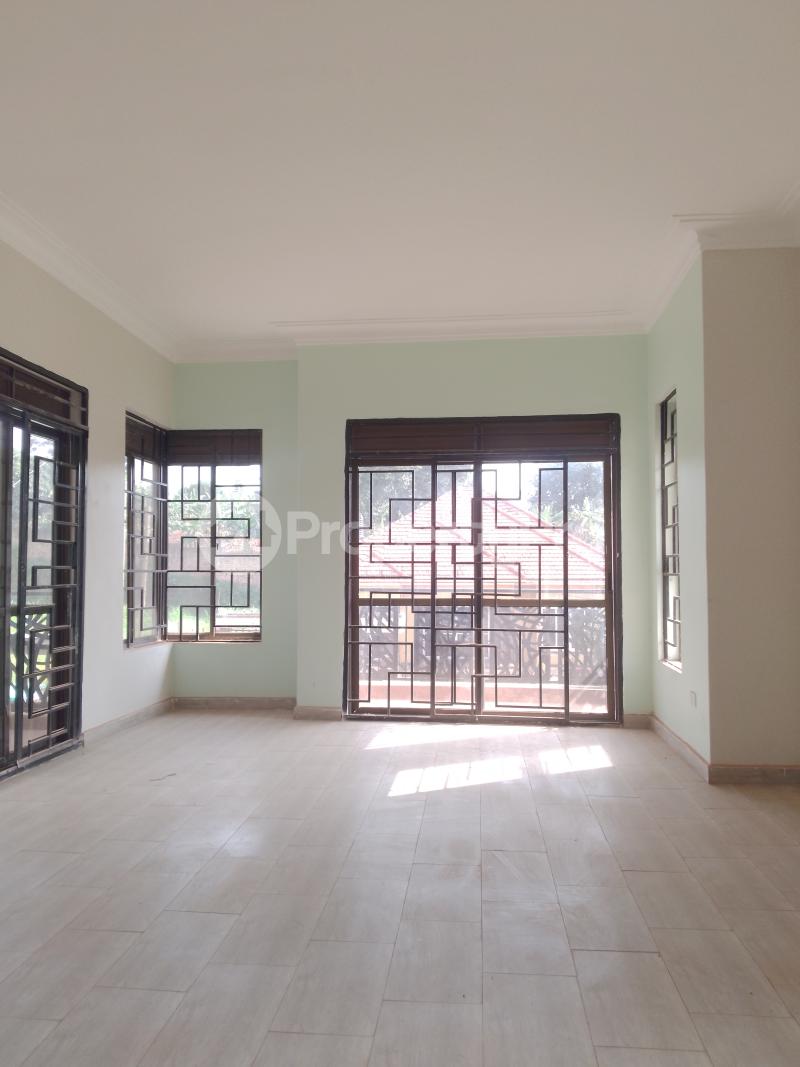 4 bedroom Apartment for sale Kira road  Kira Wakiso Central - 6