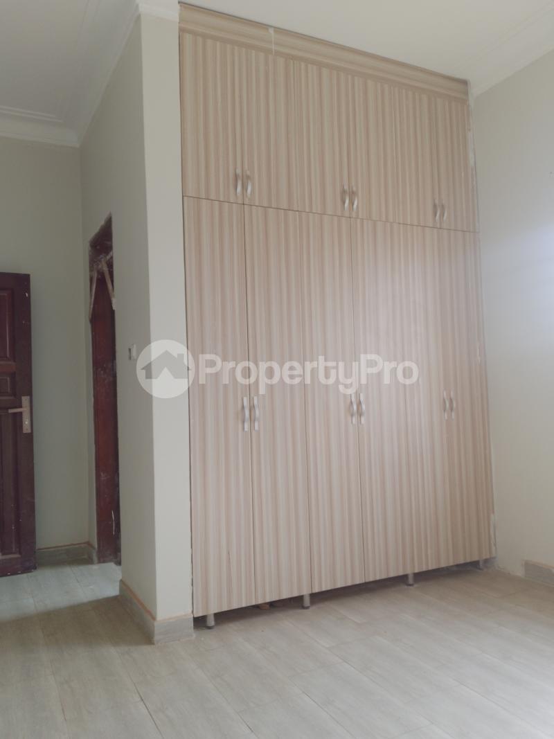 4 bedroom Apartment for sale Kira road  Kira Wakiso Central - 5