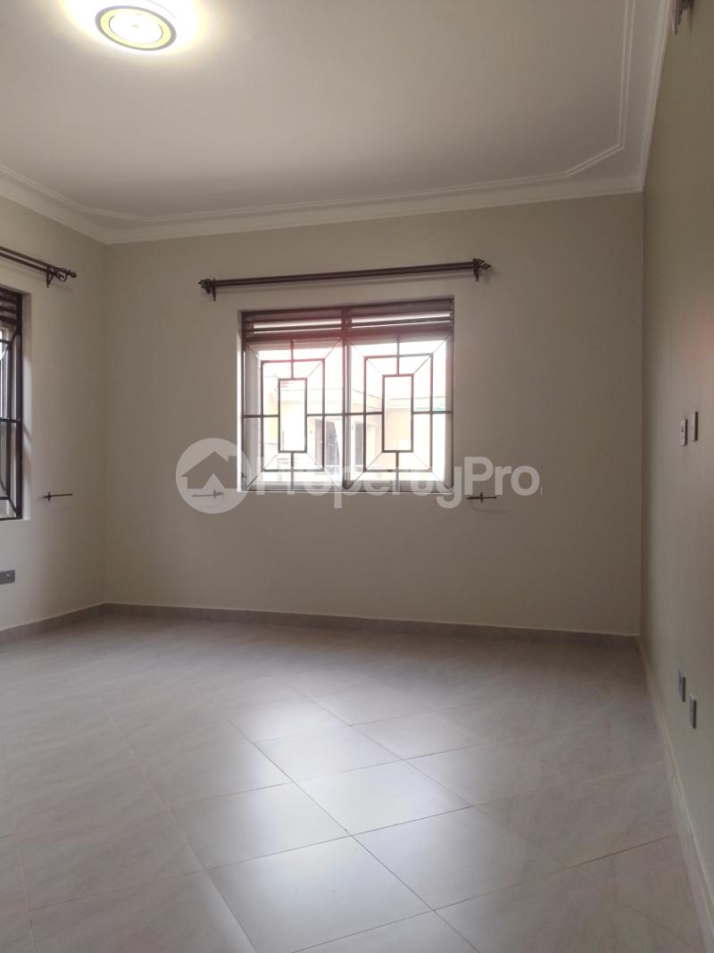 4 bedroom Bungalow Apartment for sale Kira road  Kira Wakiso Central - 9
