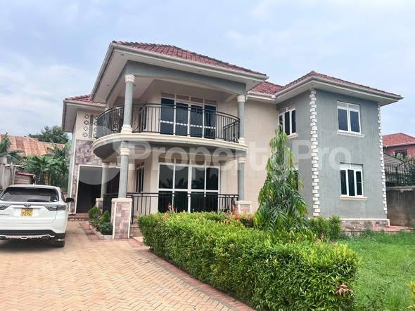 4 bedroom Apartment Block Apartment for rent najjera buwate Wakiso Central - 5
