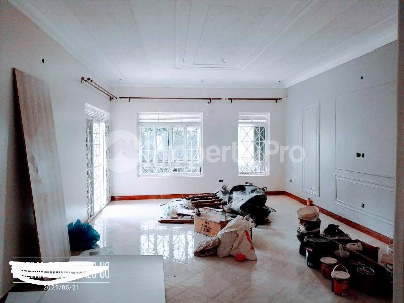 4 bedroom Bungalow Apartment for rent Kira nsasa road  Kira Wakiso Central - 6