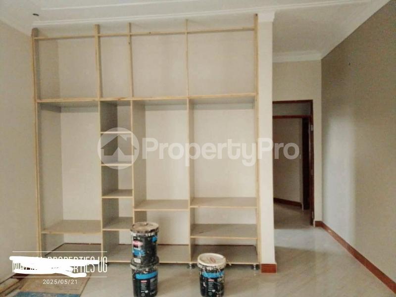 4 bedroom Bungalow Apartment for rent Kira nsasa road  Kira Wakiso Central - 4