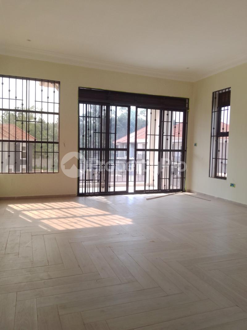 5 bedroom Apartment for sale Najjera Road  Kampala Central - 6