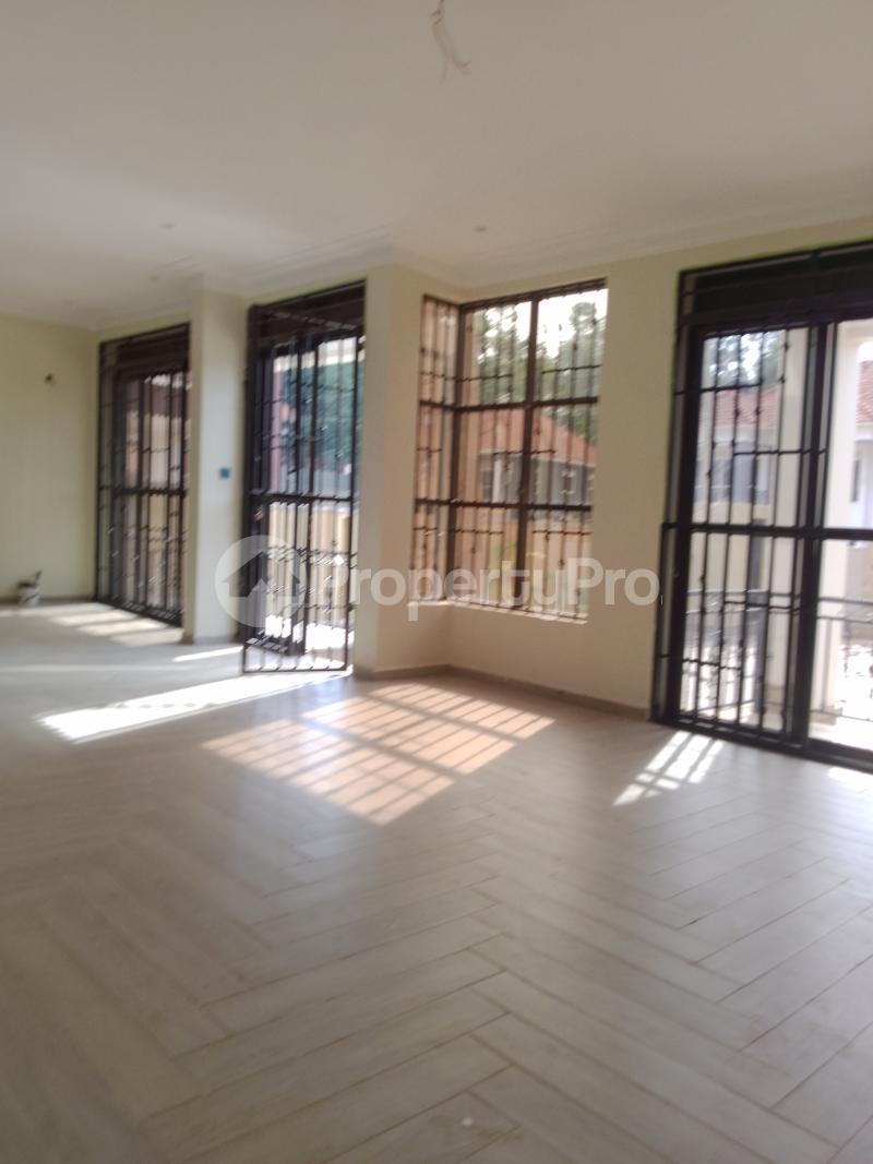 5 bedroom Apartment for sale Najjera Road  Kampala Central - 2