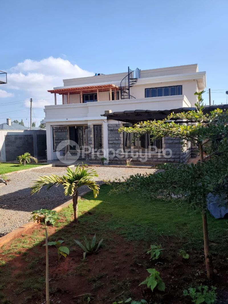 5 bedroom Townhouses Houses for sale Nairobi Ndogo, Thogoto Kikuyu
