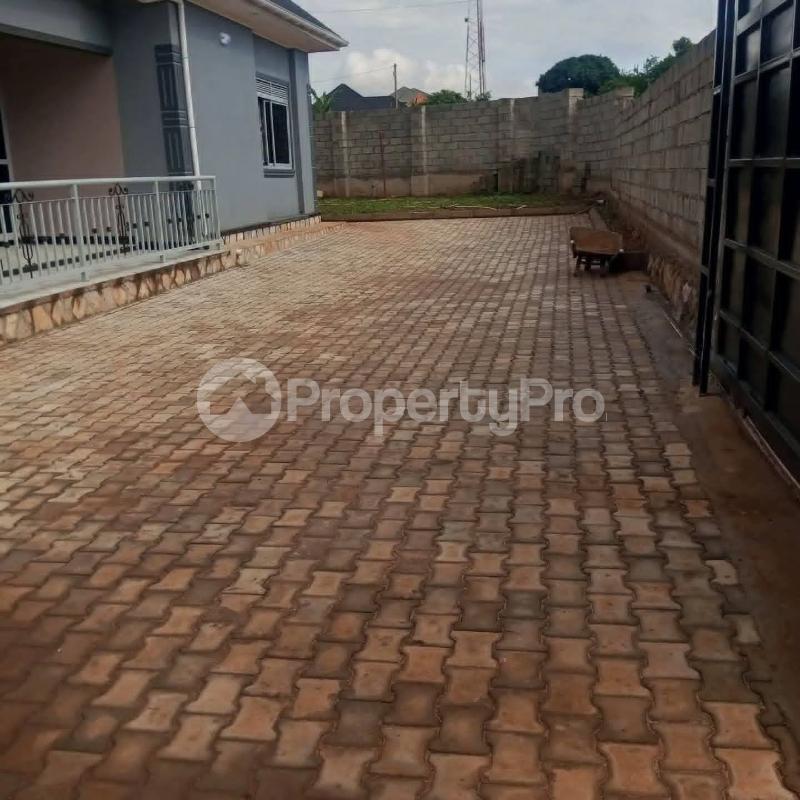 3 bedroom Villa for sale Kitende  Katabi Wakiso Central - 3