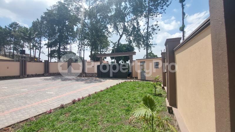 7 bedroom Villa for sale Kira kasangati road  Kira Wakiso Central - 7