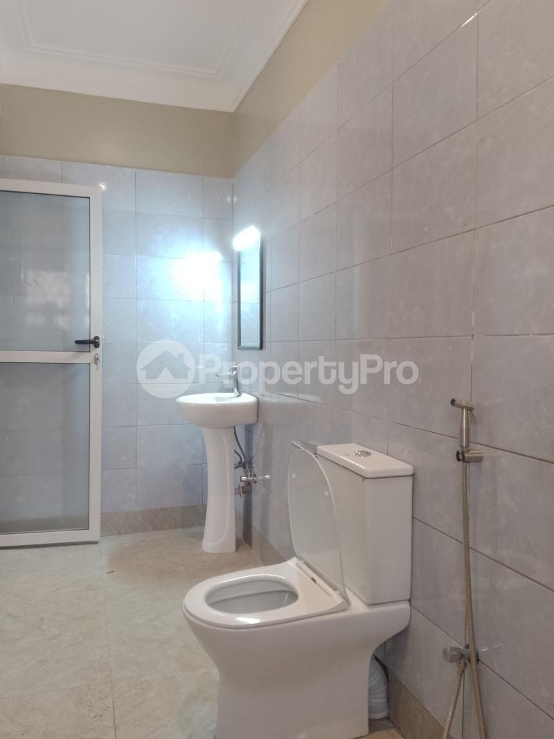 1 bedroom mini flat  Apartment Block Apartment for sale Naalya road  Kampala Central Kampala Central - 3