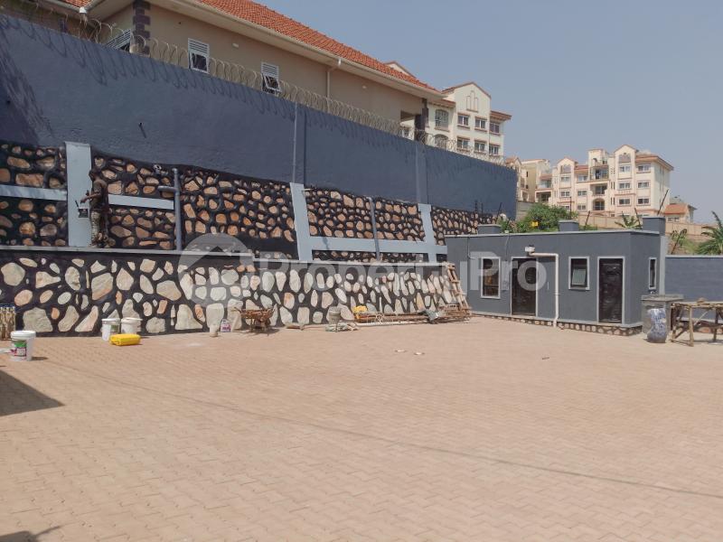 1 bedroom mini flat  Apartment Block Apartment for sale Naalya road  Kampala Central Kampala Central - 2