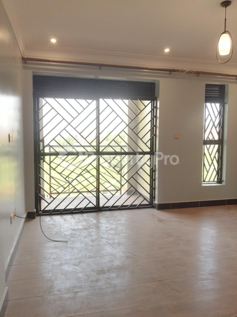 1 bedroom mini flat  Apartment Block Apartment for sale Naalya road  Kampala Central Kampala Central - 12