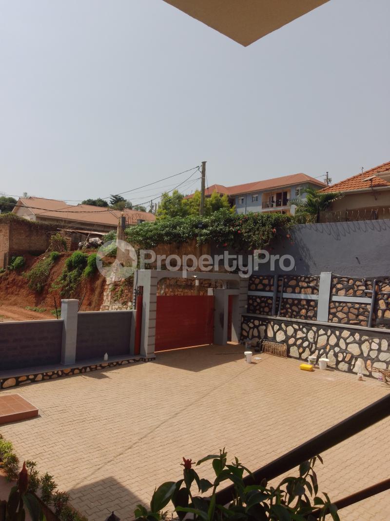 1 bedroom mini flat  Apartment Block Apartment for sale Naalya road  Kampala Central Kampala Central - 7