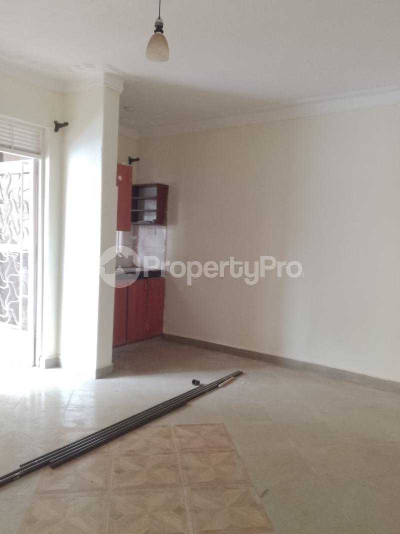 1 bedroom mini flat  Bungalow Apartment for rent Bweyogere butto  Kampala Central Kampala Central - 1