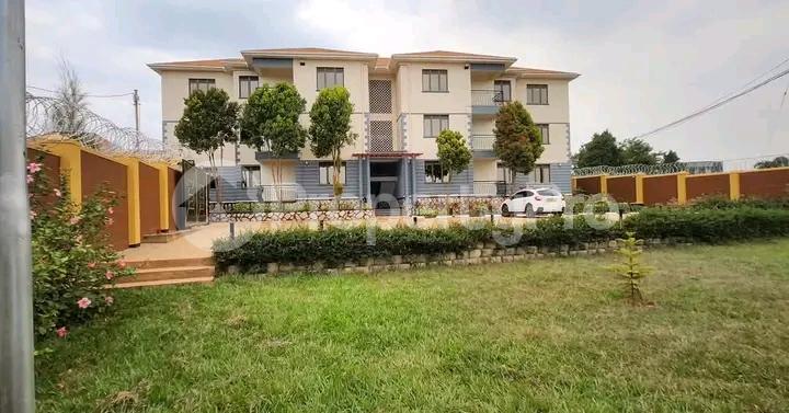3 bedroom Apartment Block Apartment for rent Najjera buwaate  Kampala Central - 0