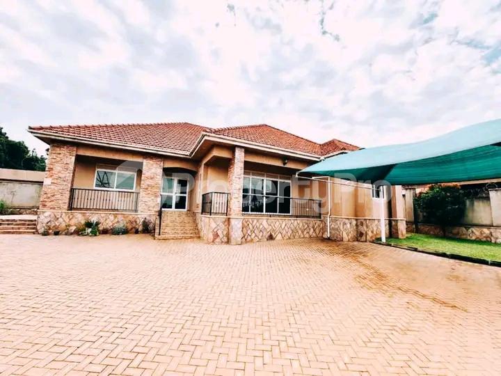 4 bedroom Bungalow Apartment for sale Kira  Kampala Central Kampala Central - 4