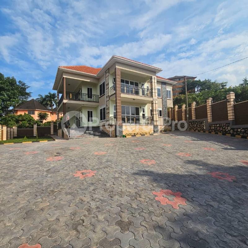 6 bedroom Apartment Block Apartment for sale Bwebajja Entebbe road  Kampala Central Kampala Central - 2