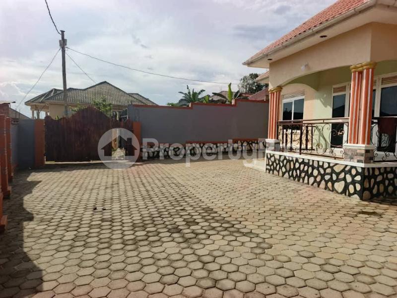 3 bedroom Villa for sale Bulenga Nsangi Wakiso Central - 2