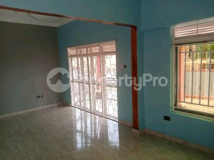 3 bedroom Bungalow Apartment for sale Buloba mityana road  Kampala Central - 3