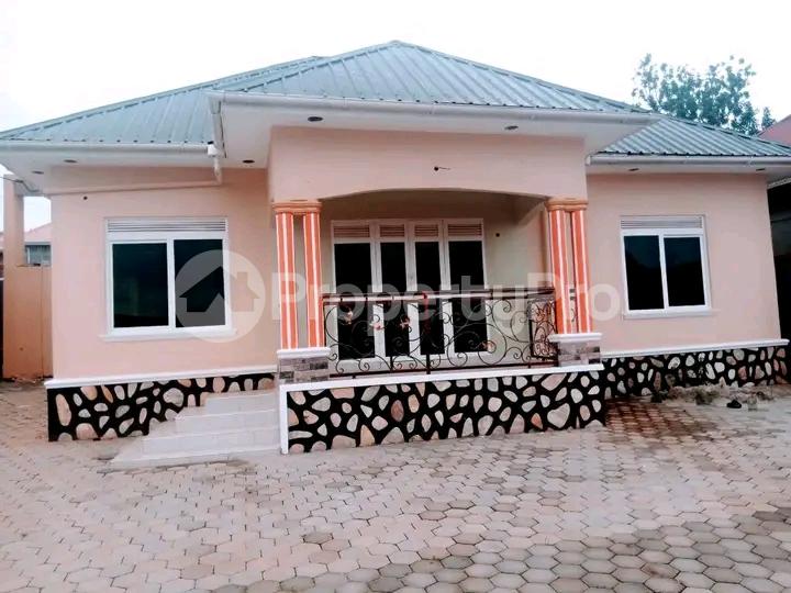 3 bedroom Bungalow Apartment for sale Buloba mityana road  Kampala Central - 10
