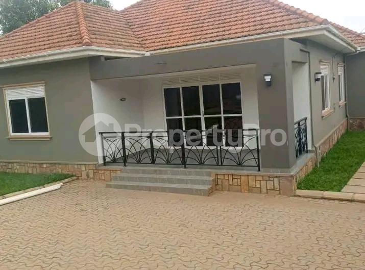 4 bedroom Bungalow Apartment for sale Kira road  Kampala Central Kampala Central - 5