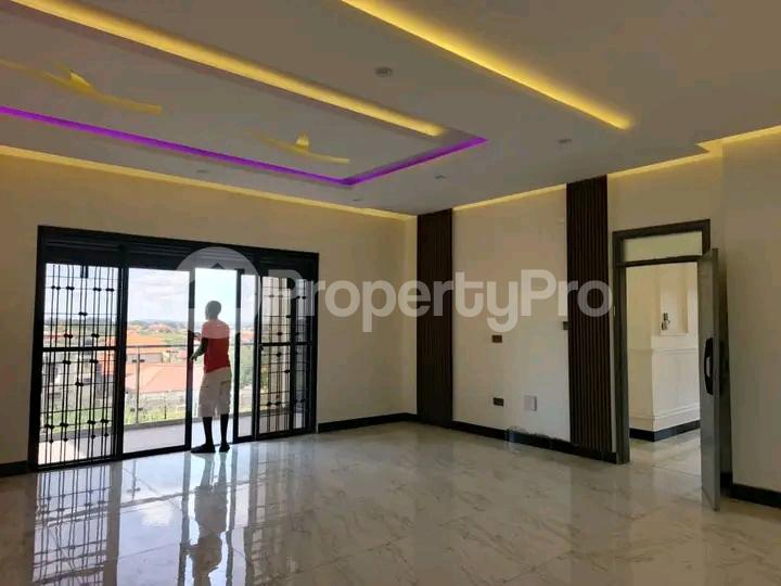 4 bedroom Apartment for sale Kira road  Kira Wakiso Central - 13