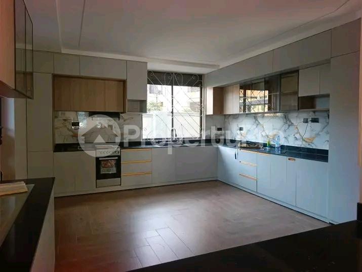 6 bedroom Apartment for sale Najjera road  Kampala Central Kampala Central - 5
