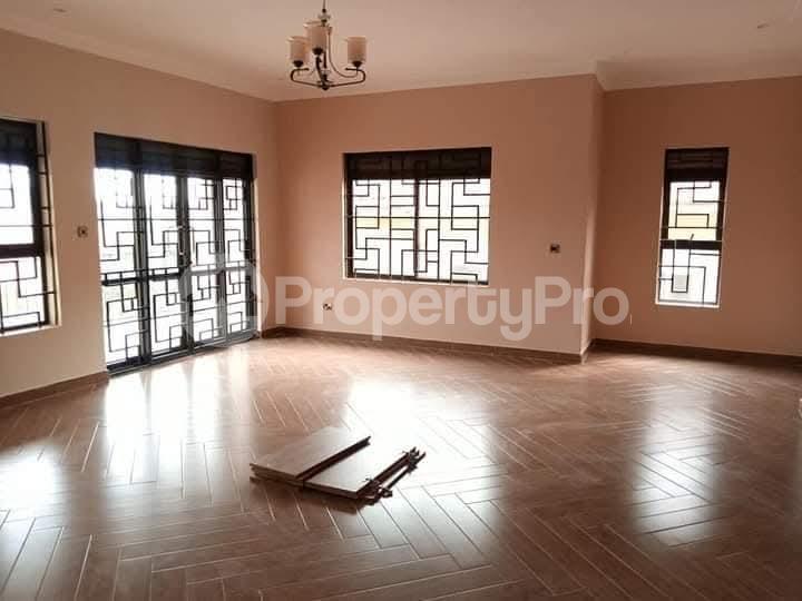 6 bedroom Villa for sale Kira town Kira Wakiso Central - 8