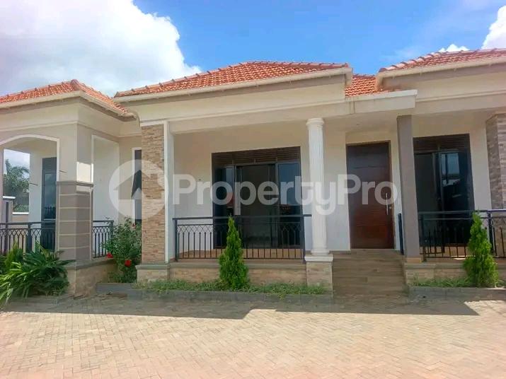 4 bedroom Bungalow Apartment for sale Najjera road  Kampala Central Kampala Central - 6