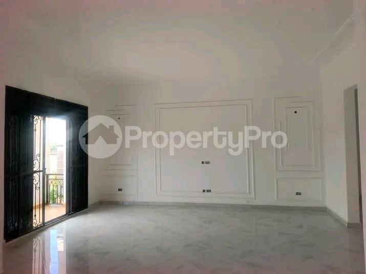 4 bedroom Bungalow Apartment for sale Najjera road  Kampala Central Kampala Central - 3