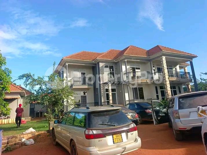 6 bedroom Bungalow Apartment for sale Najjera road  Kampala Central Kampala Central - 2