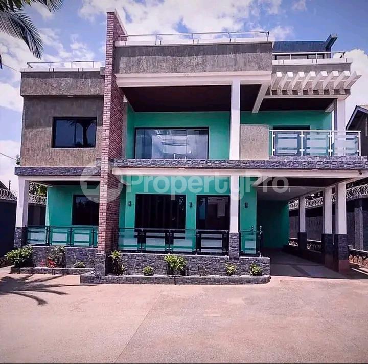 5 bedroom Apartment for sale Namugongo road  Kampala Central Kampala Central - 10