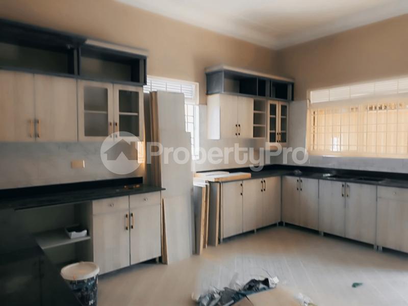 4 bedroom Villa for sale Namugongo road Kira Wakiso Central - 3
