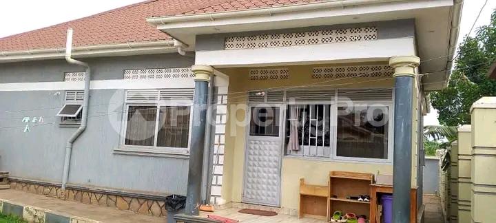 4 bedroom Bungalow Apartment for sale Namugongo  Kampala Central - 3