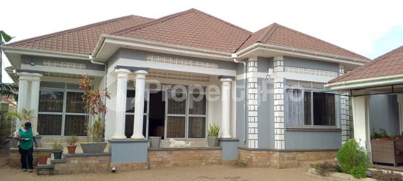 4 bedroom Villa for sale Namugongo sonde town  Goma Mukono Central - 0