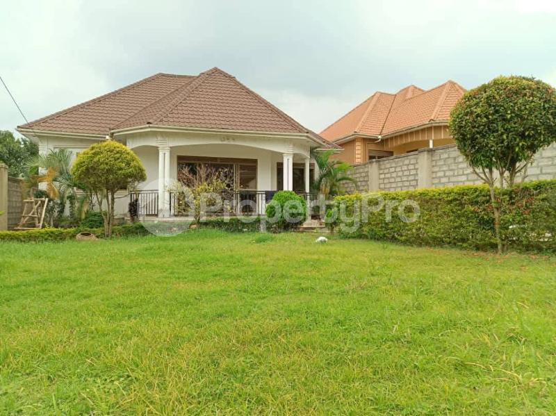 3 bedroom Villa for sale Seeta namilyango road Goma Mukono Central - 3