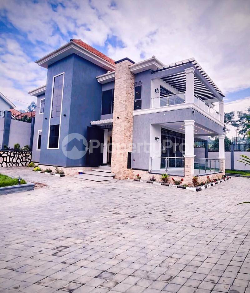 5 bedroom Bungalow Apartment for sale Kira mameritor road  Kampala Central Kampala Central - 5