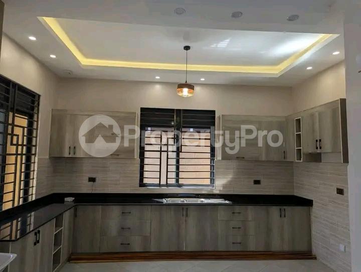 3 bedroom Bungalow Apartment for sale Bwya kajjansi Kampala Central Kampala Central - 4