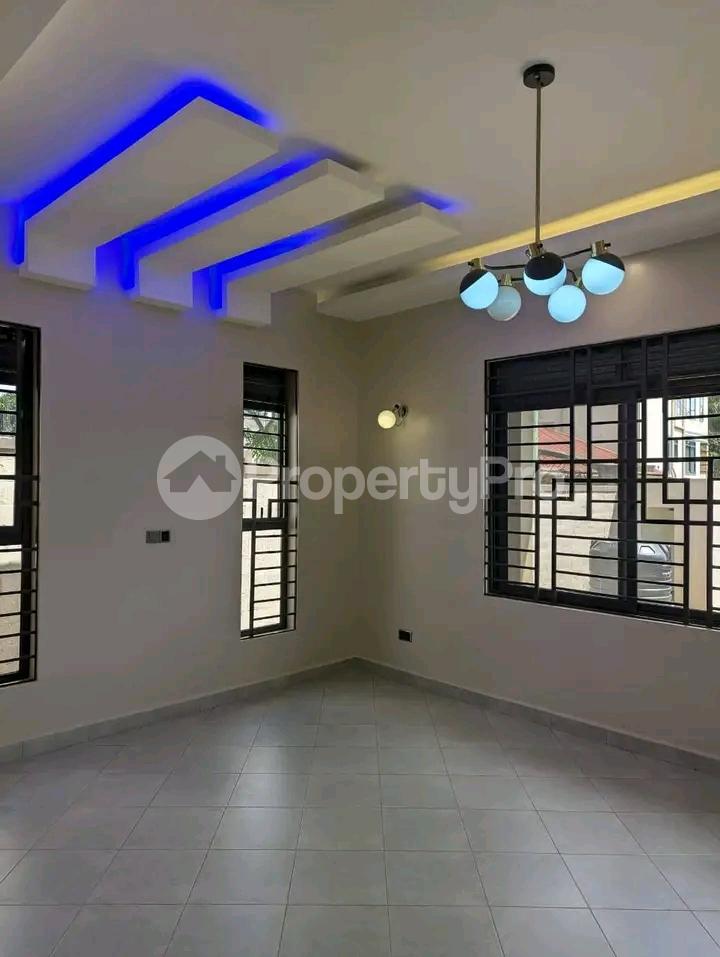 3 bedroom Bungalow Apartment for sale Bwya kajjansi Kampala Central Kampala Central - 2