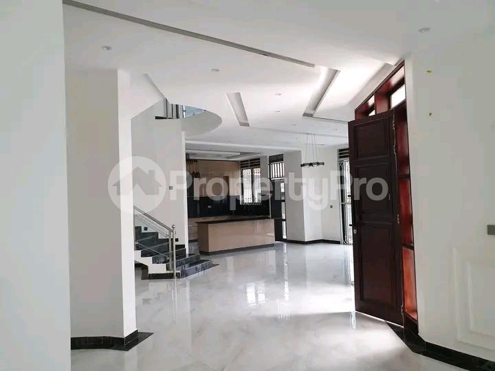 6 bedroom Bungalow Apartment for sale Kira kito Kampala Central Kampala Central - 4