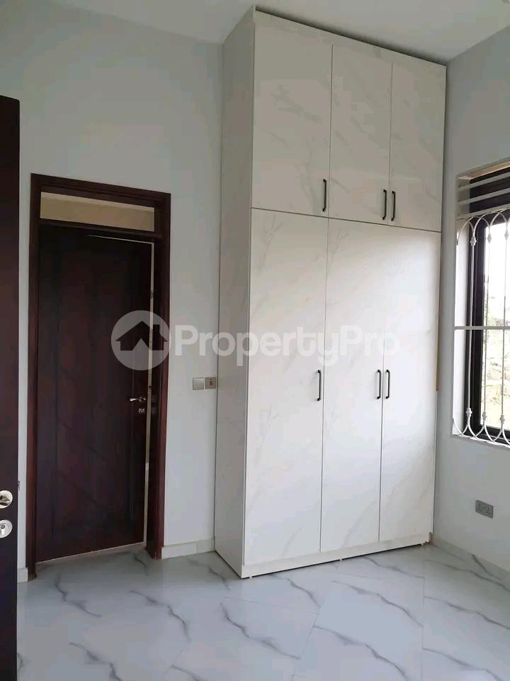 6 bedroom Bungalow Apartment for sale Kira kito Kampala Central Kampala Central - 0