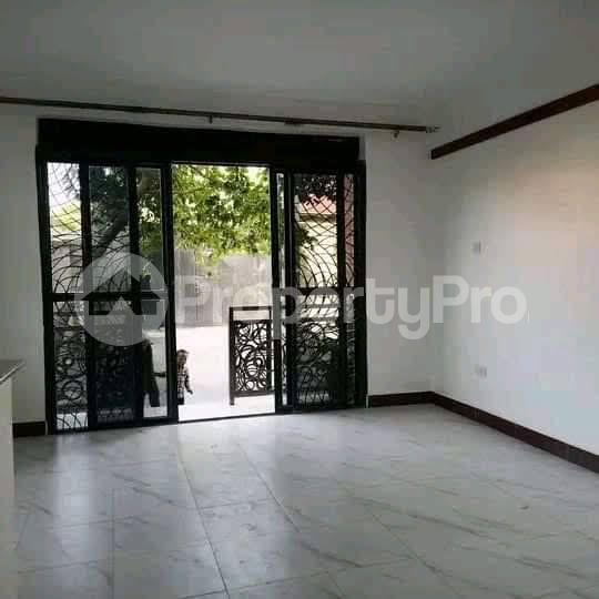 1 bedroom mini flat  Apartment Block Apartment for rent mbalwa  Nabweru Wakiso Central - 3