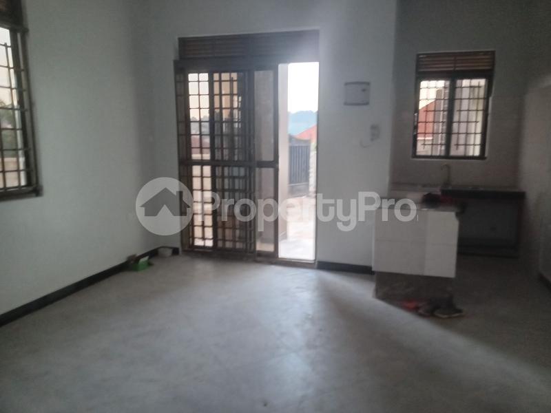 1 bedroom mini flat  Bungalow Apartment for rent namugongo sonde Wakiso Central - 3