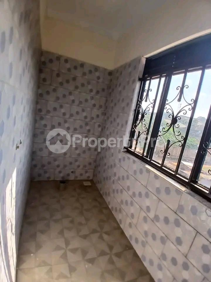 1 bedroom mini flat  Studio Apartment for rent Namugongo road  Wakiso Central - 3