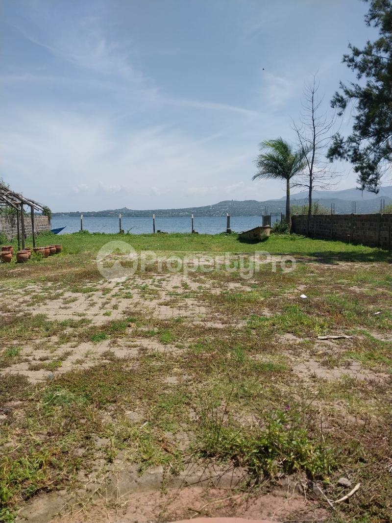 Land Commercial Properties for sale HOMABAY BEACH