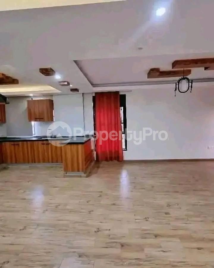 2 bedroom Apartment Block Apartment for rent bugoloobi road Kampala Central - 1