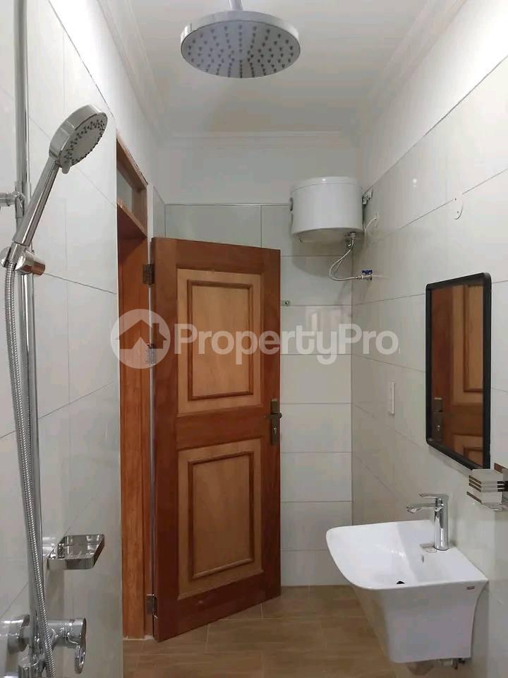 2 bedroom Apartment Block Apartment for rent bugoloobi road Kampala Central - 0