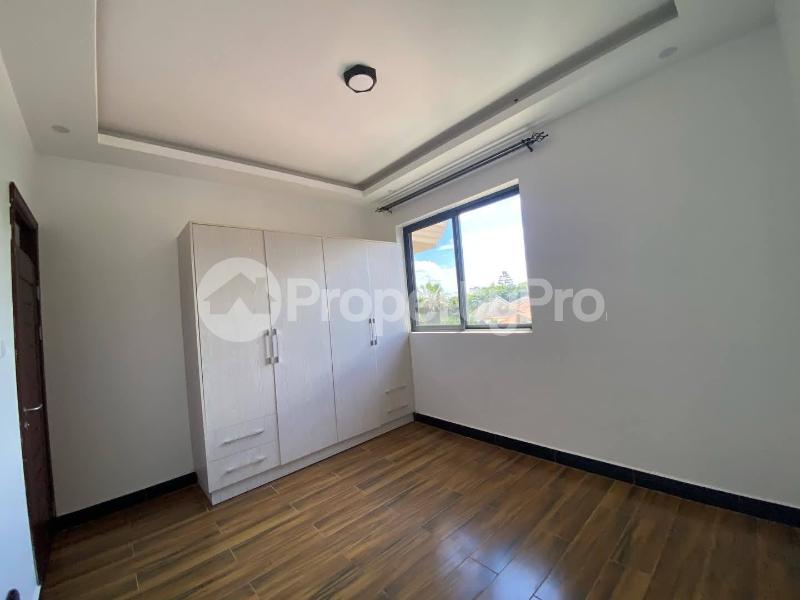 2 bedroom Apartment Block Apartment for rent bugolobi road Kampala Central - 4