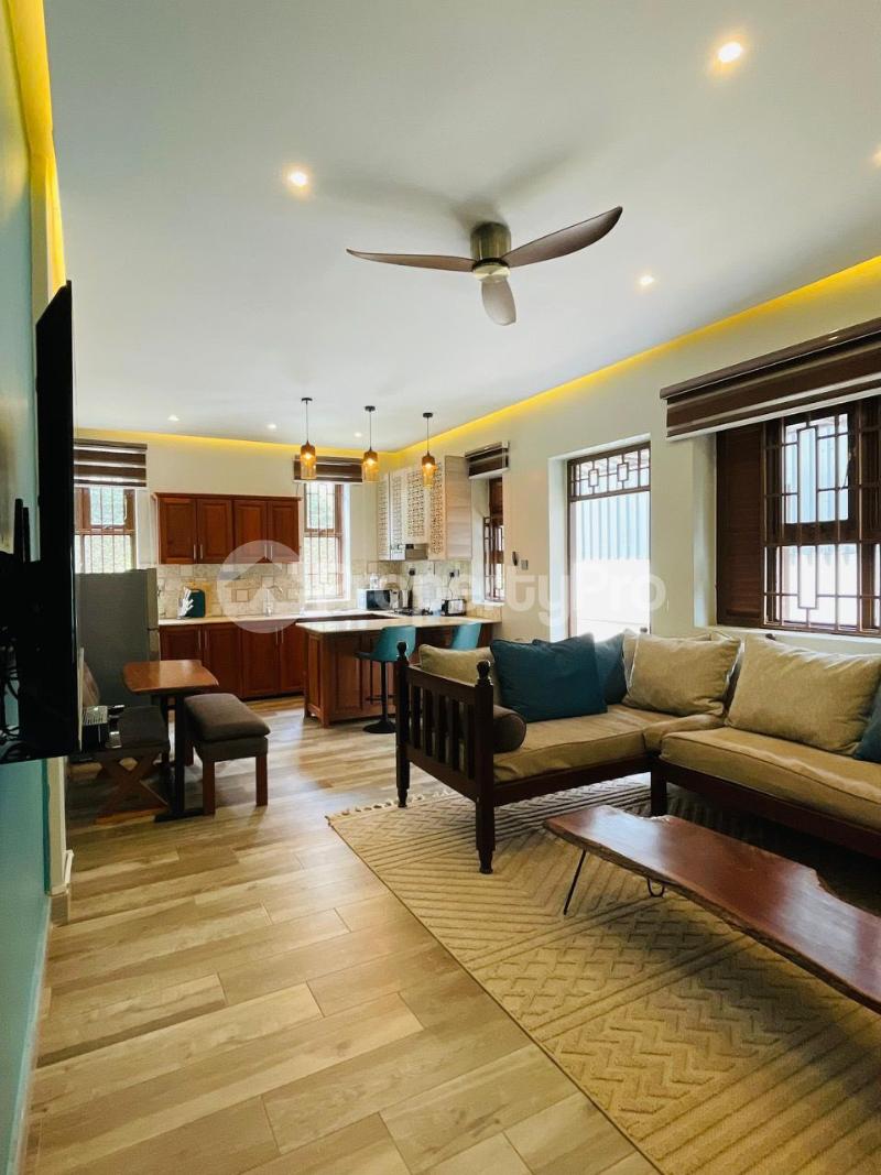 3 bedroom Apartment Block Apartment for rent bugoloobi road Kampala Central - 1