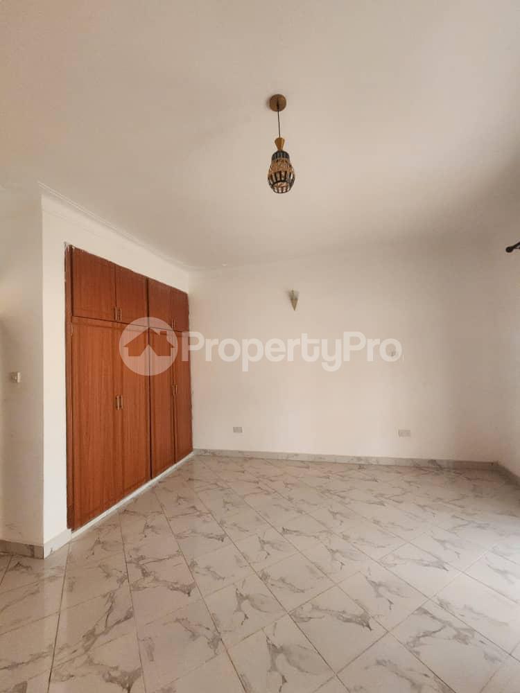 5 bedroom Villa for rent Portbell road  Bugolobi Kampala Central - 12
