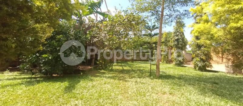 3 bedroom Villa for sale Bujjuko mityana road  Nsangi Wakiso Central - 13